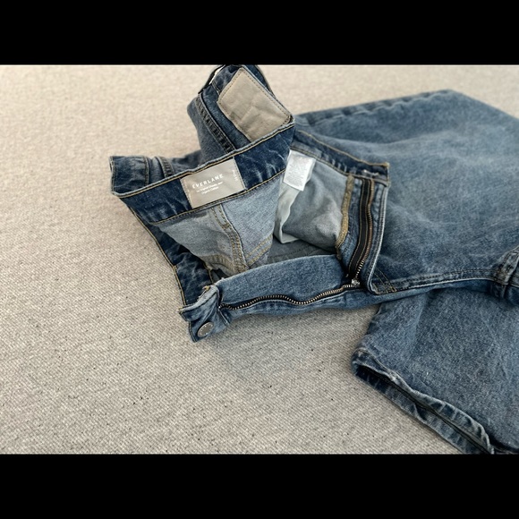 Everlane Original Cheeky Jeans - Picture 3 of 5